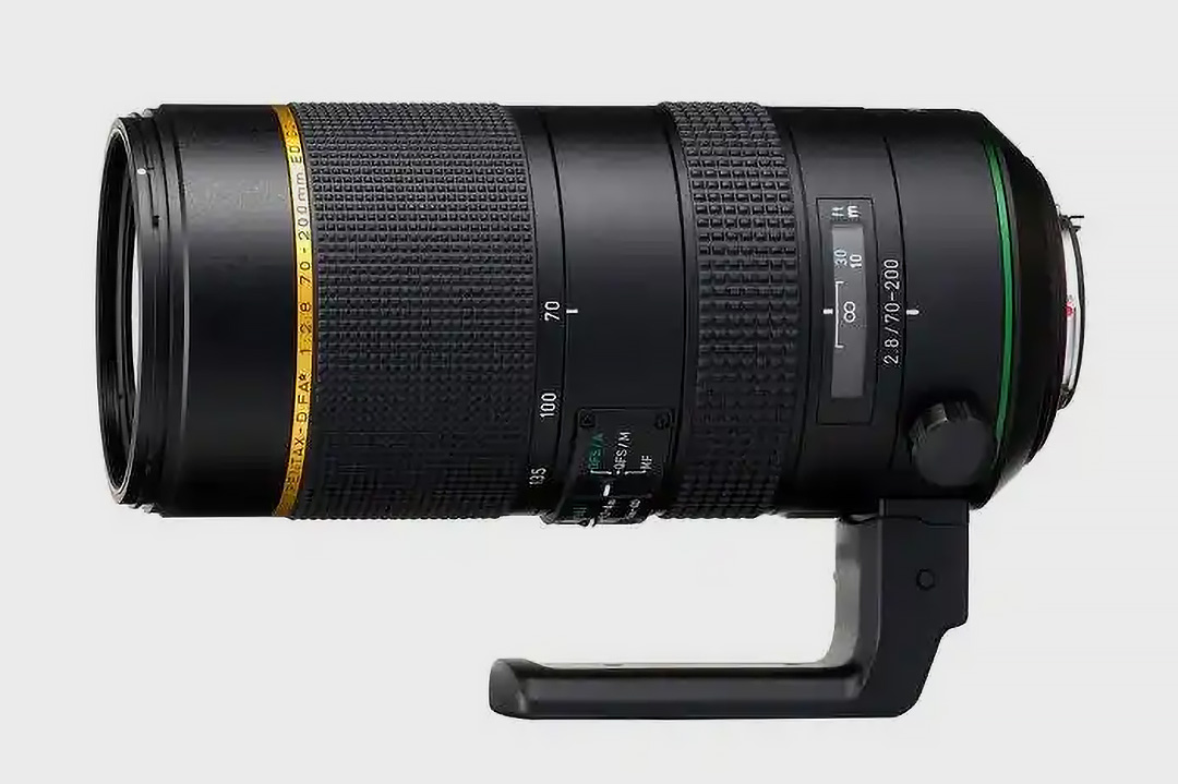 东方摄影|宾得 D FA 70-200mm F2.8 镜头官方产品图