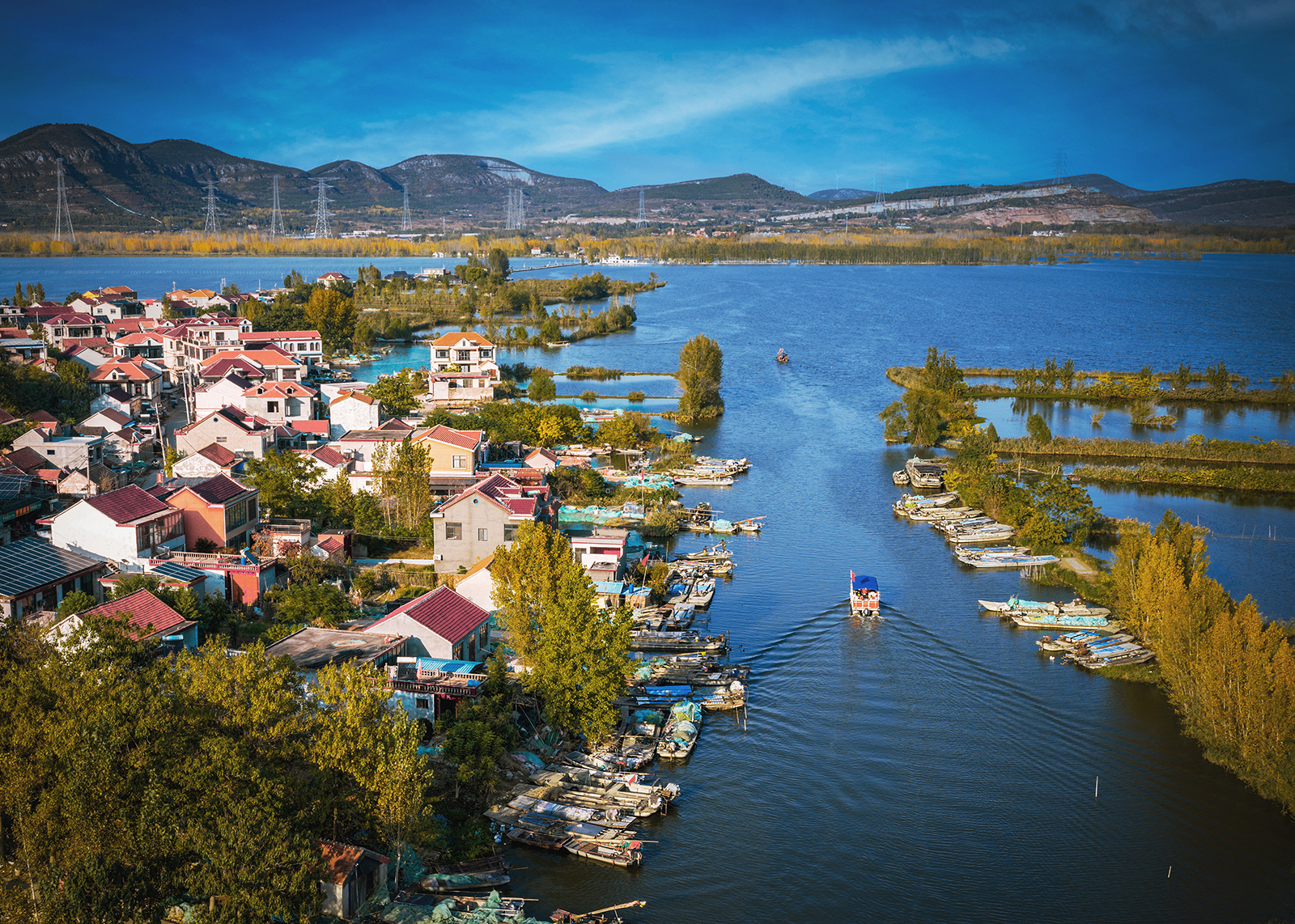 湖岛人家 25.11航拍于独山岛.jpg