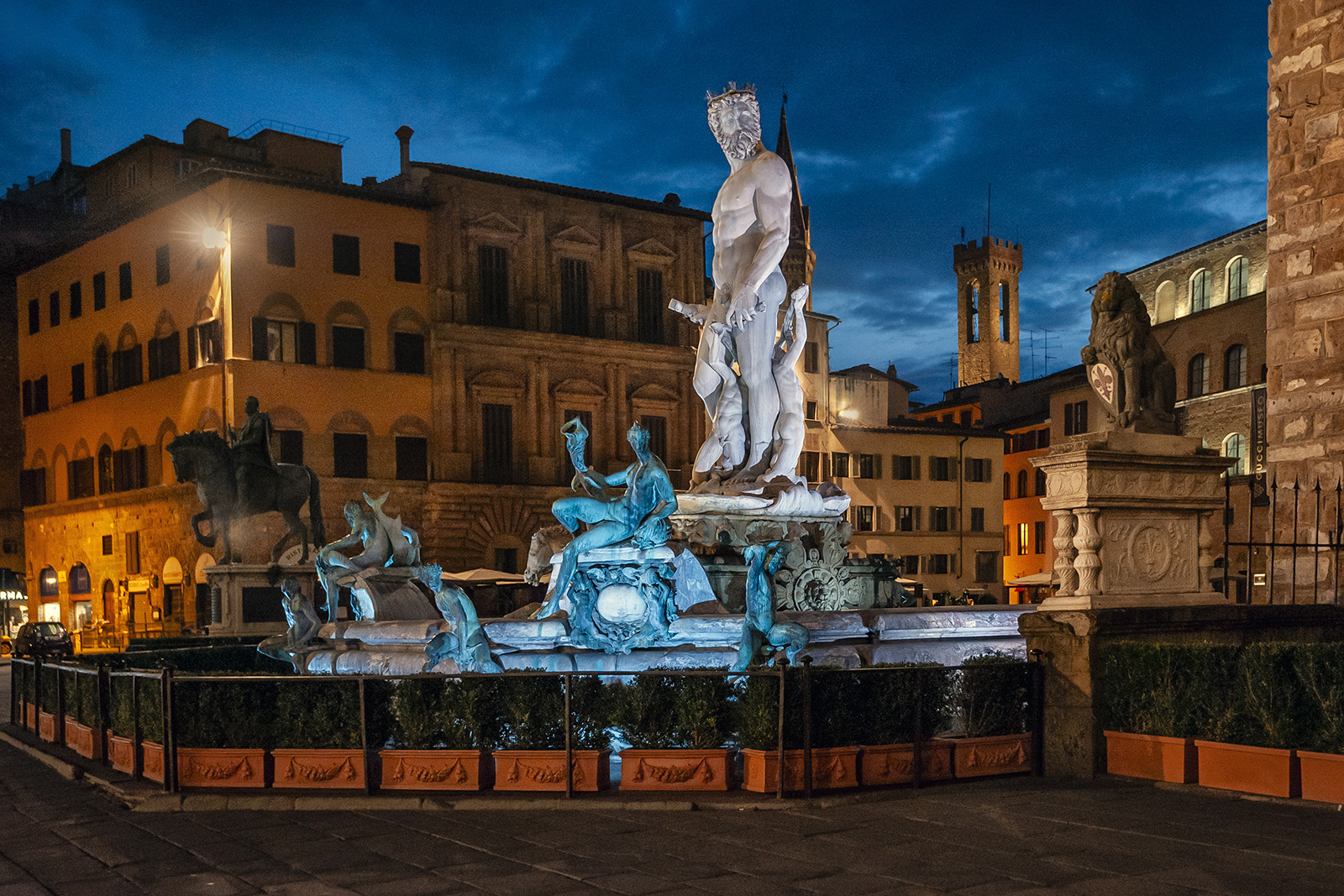 12.  意大利《佛罗伦萨之夜》巴多西·维吉尔.jpg