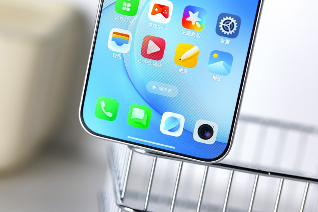 OPPO Reno16系列今日震撼发布:首创3D悬浮星球工艺,全系标配潜望长焦