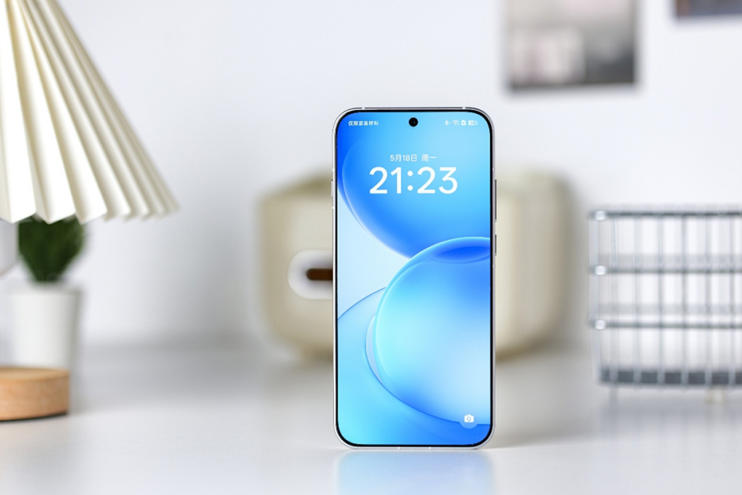 OPPO Reno16系列今日震撼发布:首创3D悬浮星球工艺,全系标配潜望长焦