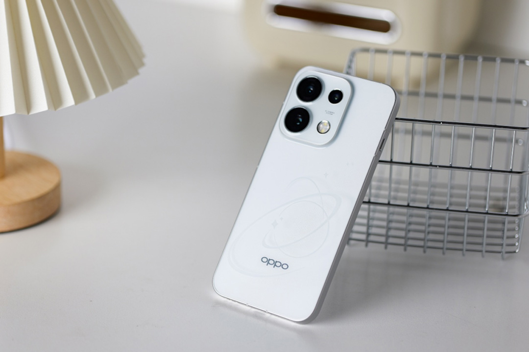 OPPO Reno16系列今日震撼发布:首创3D悬浮星球工艺,全系标配潜望长焦