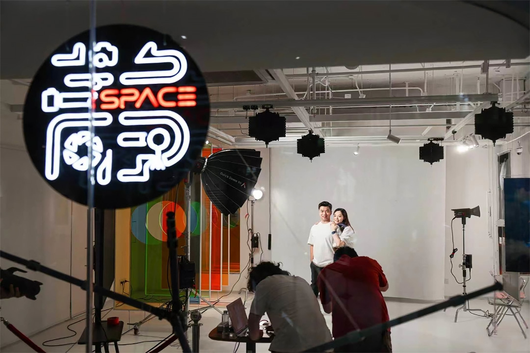 佳能杯・静安新十景摄影颁奖落幕 静・Space 影像空间大宁分站正式落成