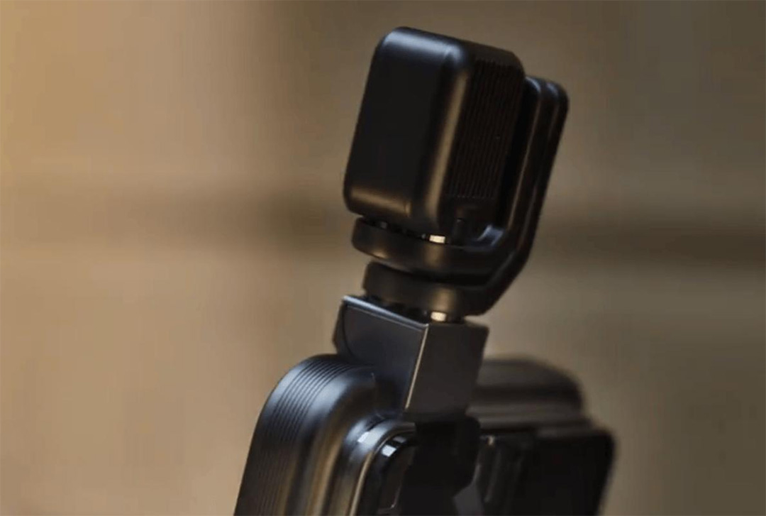 荣耀 Robot Phone 真机细节全面曝光,三轴云台 2 亿像素重塑手机视频创作