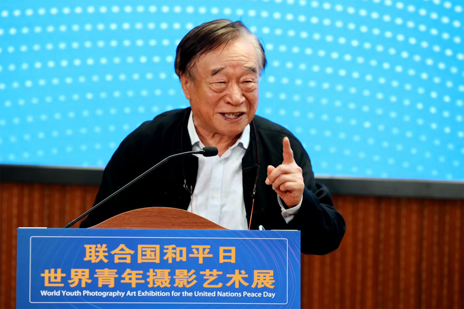 欢迎世界各国的青年摄影师和在校大学生踊跃参加6.9-8.jpg 欢迎世界各国的青年摄影师和在校大学生踊跃参加6.9-8.jpg