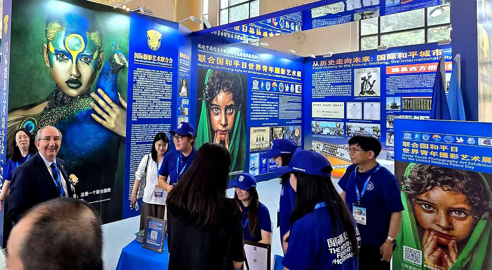 欢迎世界各国的青年摄影师和在校大学生踊跃参加6.9-10.jpg 欢迎世界各国的青年摄影师和在校大学生踊跃参加6.9-10.jpg
