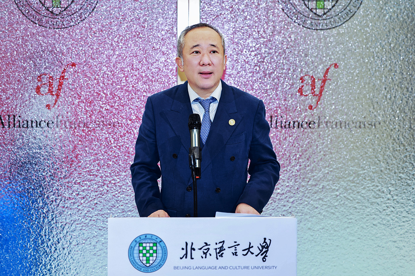 中法欧文化风情摄影展开幕仪式成功举办