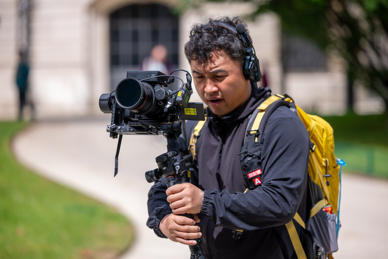 东方摄影|佳能CINEMA EOS系列电影摄影机成为腾讯视频《地球超新鲜2》指定摄制设备
