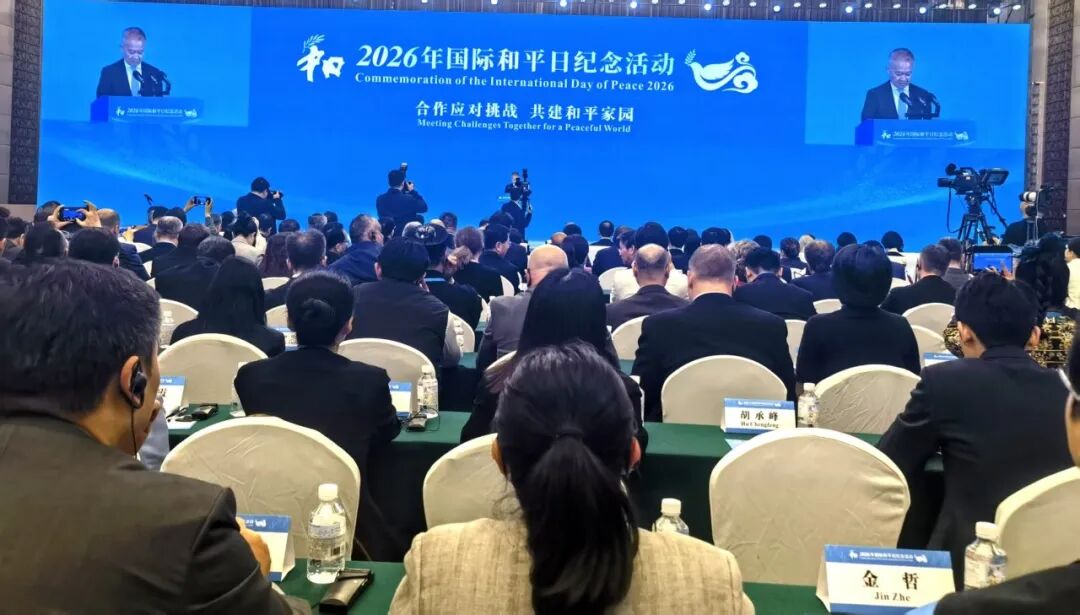东方摄影|国际摄联(FIAP)中国首席代表曾毅在武汉应邀出席
