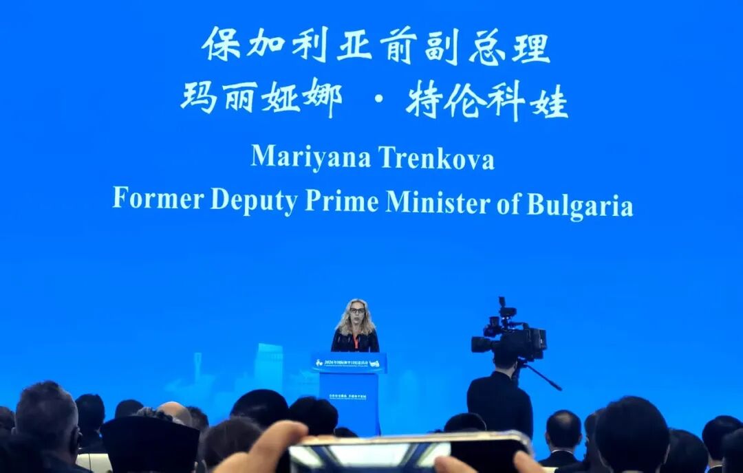 东方摄影|国际摄联(FIAP)中国首席代表曾毅在武汉应邀出席